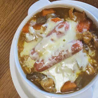 残りカレーでウインナー豆腐グラタン